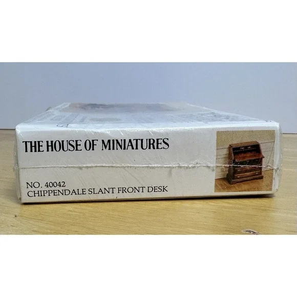 House of Miniatures Kit #40042 Chippendale Slant Front Desk Circa1750 Sealed/NIB - Picture 4 of 5